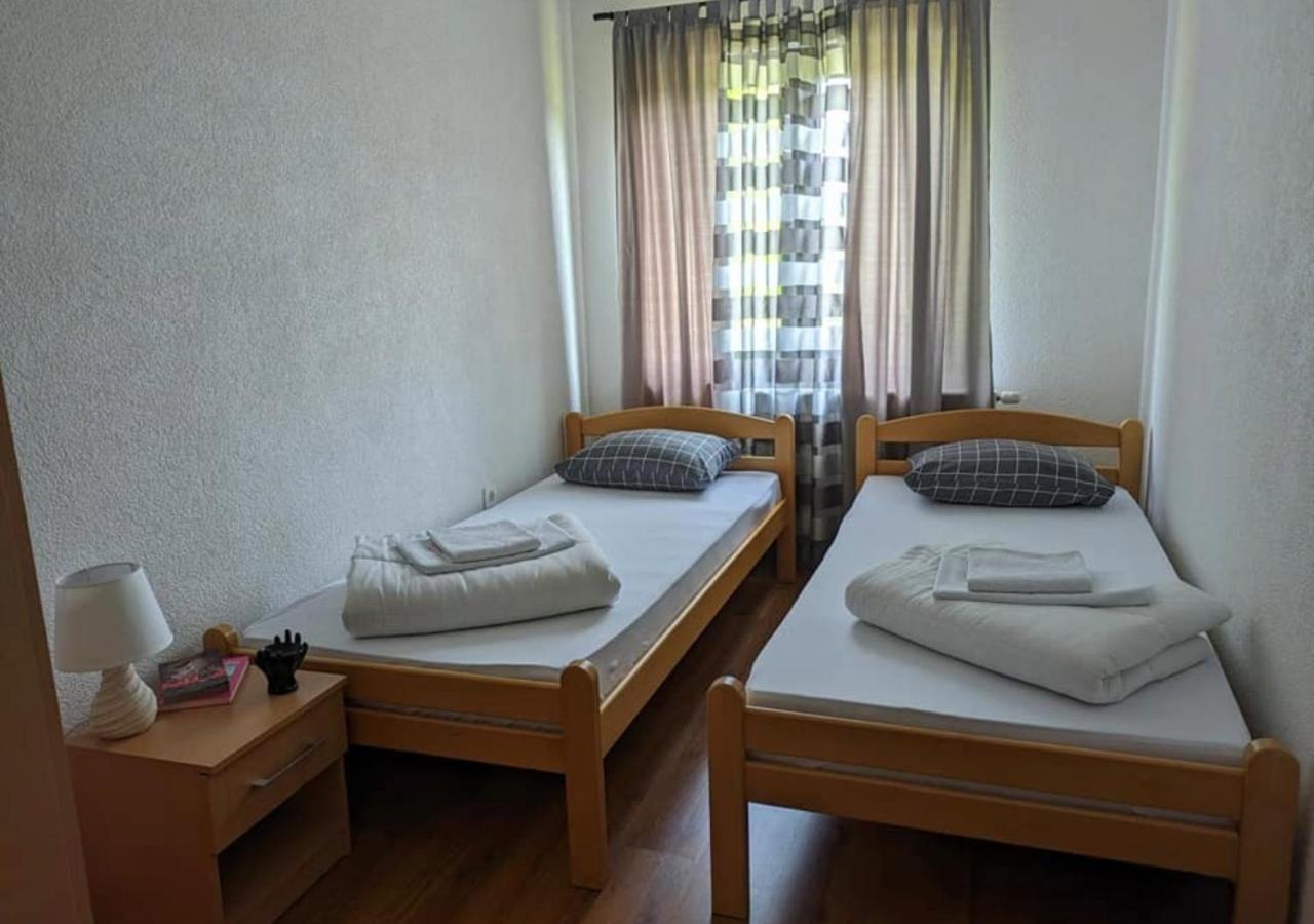 Vacation Home Keskic Velika Gata 외부 사진