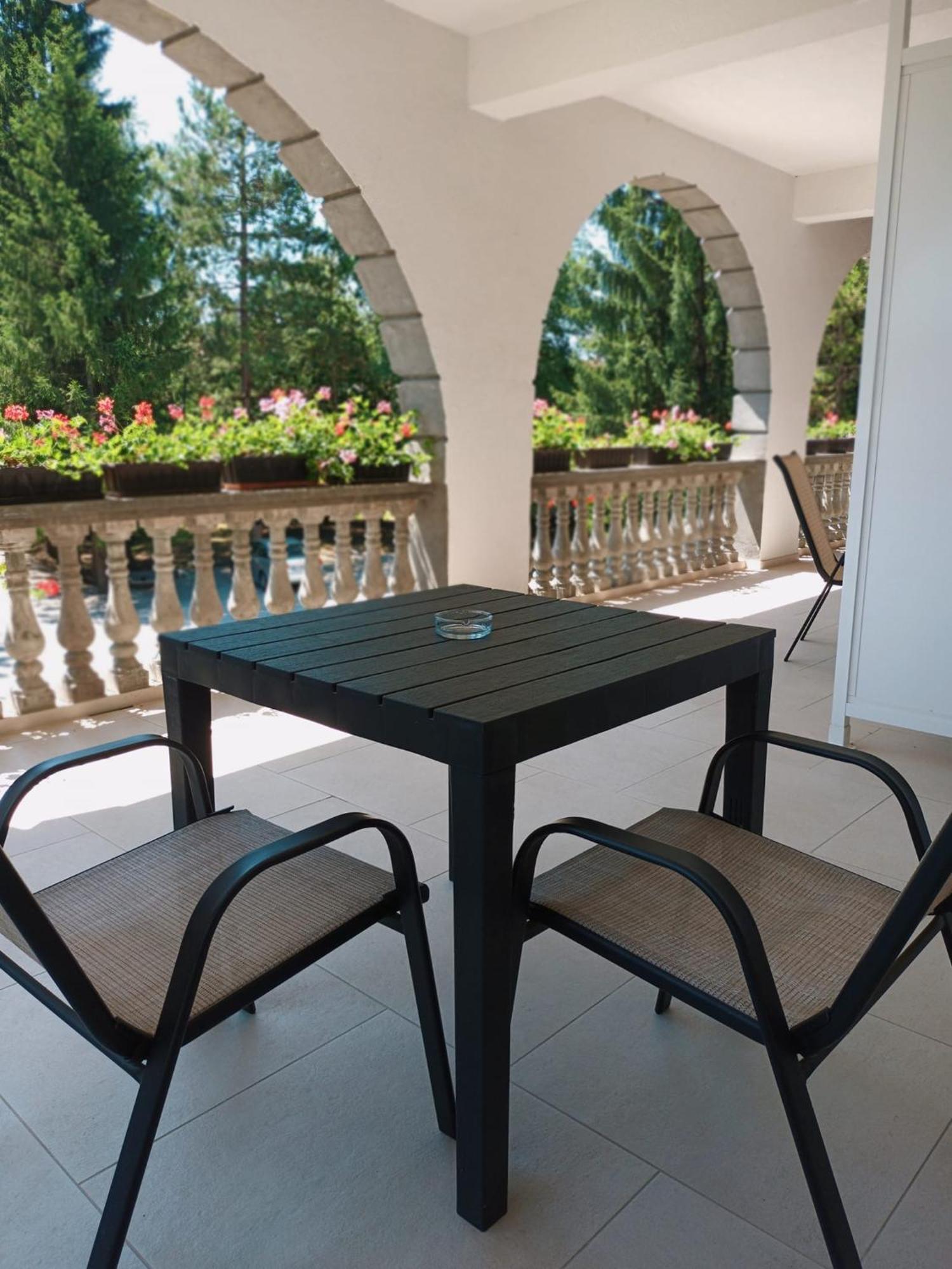 Vacation Home Keskic Velika Gata 외부 사진