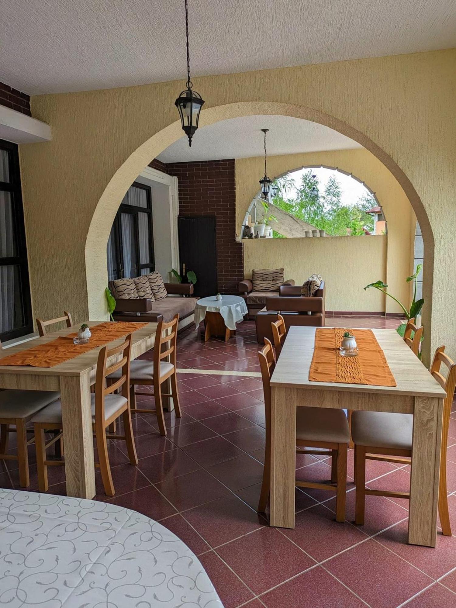 Vacation Home Keskic Velika Gata 외부 사진